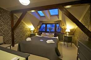 WawaBed Bed & Breakfast
