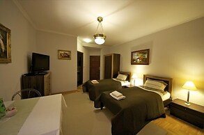 WawaBed Bed & Breakfast