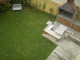 Periko's Youth Hostel