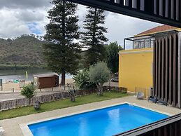 Alamal River Club
