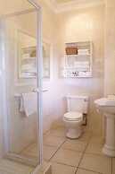 Sica's Guest House