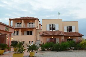 Maria's Filoxenia Suites