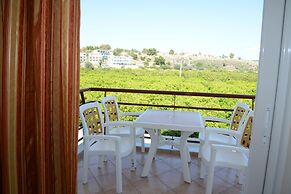 Maria's Filoxenia Suites