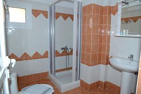 Maria's Filoxenia Suites