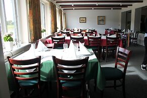 Hotel Medio