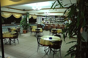 Kardelen Apart Otel - Campground