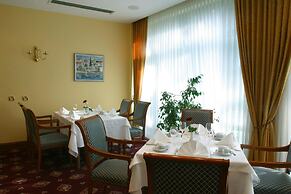 Hotel AS