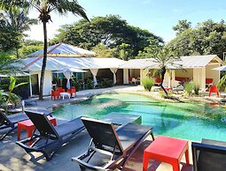 Hotel The Place