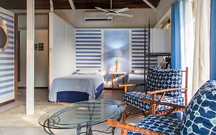 Hotel The Place