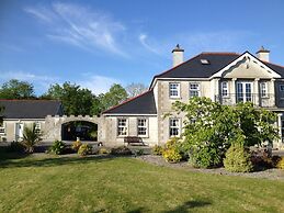 Deerpark Manor Bed & Breakfast