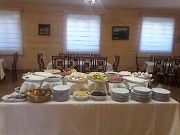 Yeghevnut Hotel
