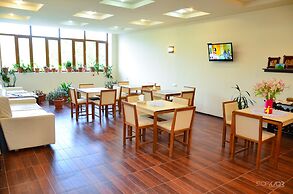Yeghevnut Hotel