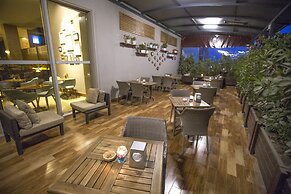 North Point Hotel