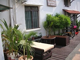 River One Residence - Hostel