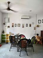 River One Residence - Hostel