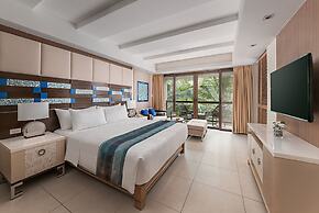 Henann Lagoon Resort
