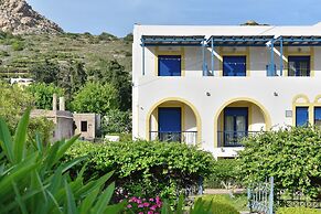 Emporios Bay Hotel