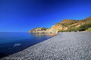 Emporios Bay Hotel