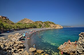 Emporios Bay Hotel
