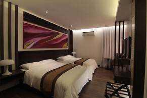 Century Hotel