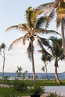 Tamanu on the Beach
