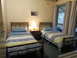 Kalimna Woods Cottages