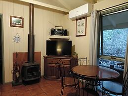 Kalimna Woods Cottages