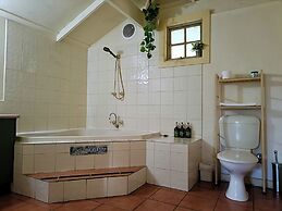 Kalimna Woods Cottages