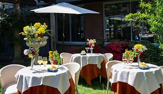 Hotel Sunflower