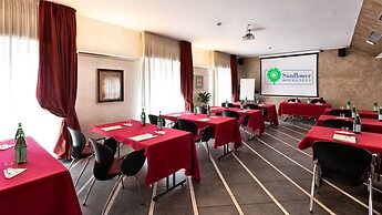 Hotel Sunflower