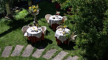 Hotel Sunflower