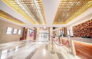 Grandskylight Hotel