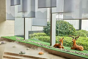 Grandskylight Hotel
