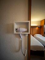 Brit Hotel La Bonne Etape