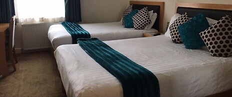 Iris Hotel