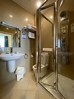 Iris Hotel