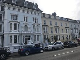 Iris Hotel