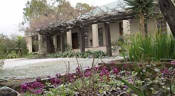 Top House Bed & Breakfast
