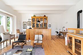 Imani Country House