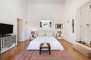 Imani Country House