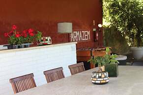 Imani Country House