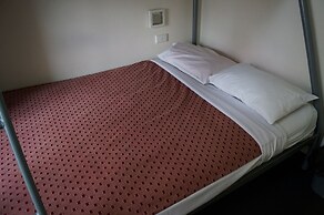 790 on George Backpackers