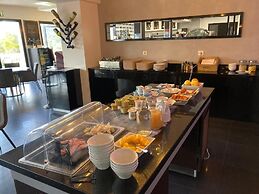 Hotel Perla Riviera