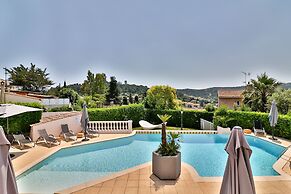 Hotel Perla Riviera