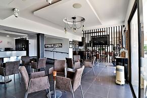 Hotel Perla Riviera