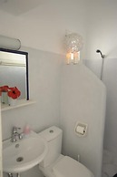 Galatis Hotel