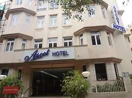 Ascot Hotel