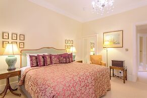 Rushton Hall Hotel & SPA