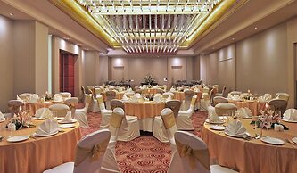 Radisson Hyderabad Hitec City