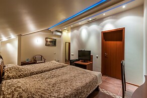 Hotel Cron